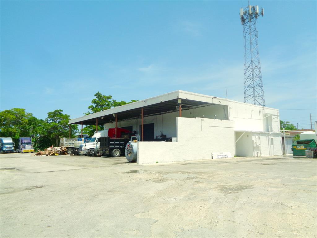 Exceptional Warehouse
